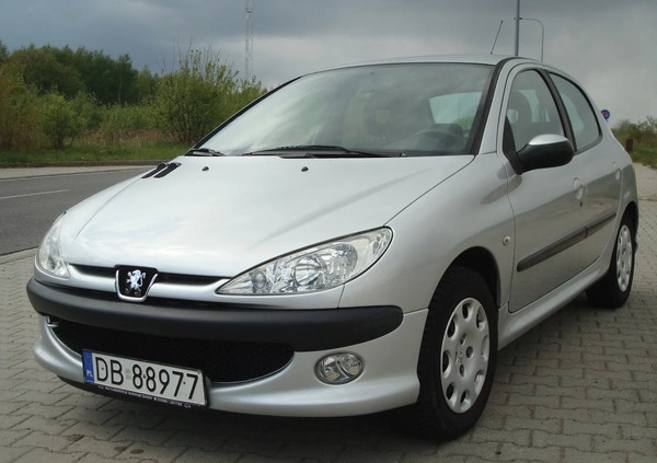 Peugeot 206 cena 8800 przebieg: 167000, rok produkcji 2009 z Wałbrzych małe 436